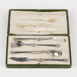 set tacamuri argint